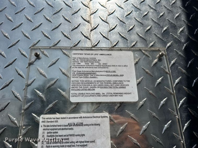 image for item DI9765 2010 Freightliner Business Class M2 ambulance