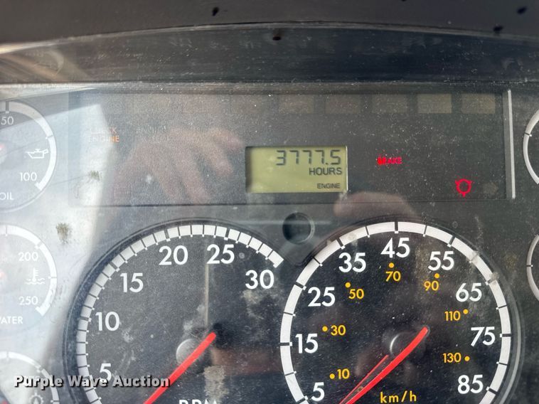 image for item DI9765 2010 Freightliner Business Class M2 ambulance