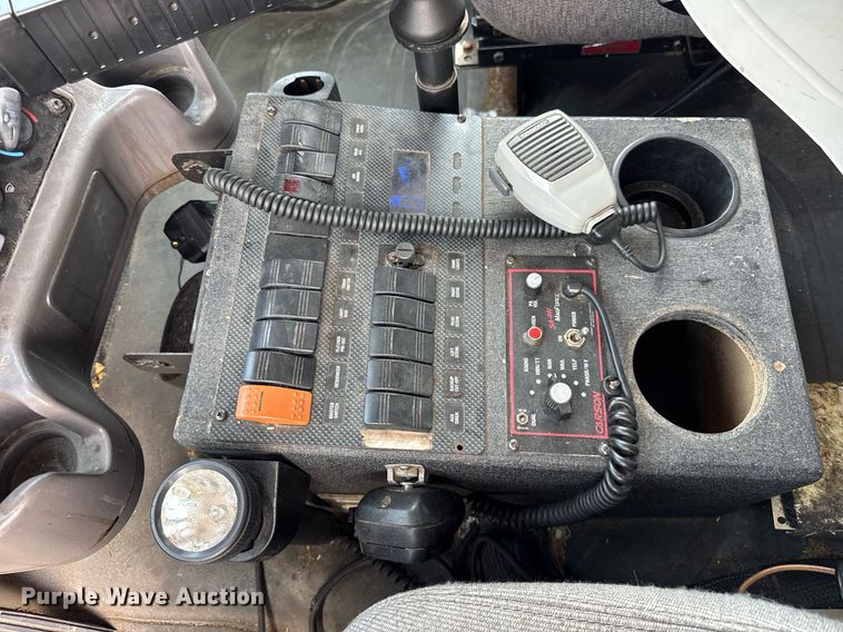 image for item DI9765 2010 Freightliner Business Class M2 ambulance