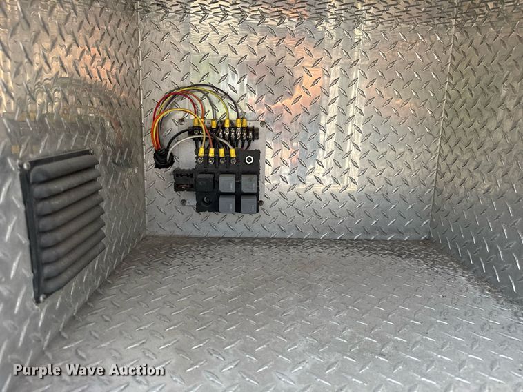 image for item DI9765 2010 Freightliner Business Class M2 ambulance