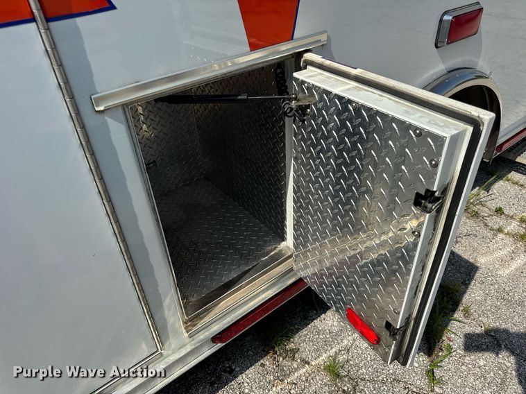 image for item DI9765 2010 Freightliner Business Class M2 ambulance