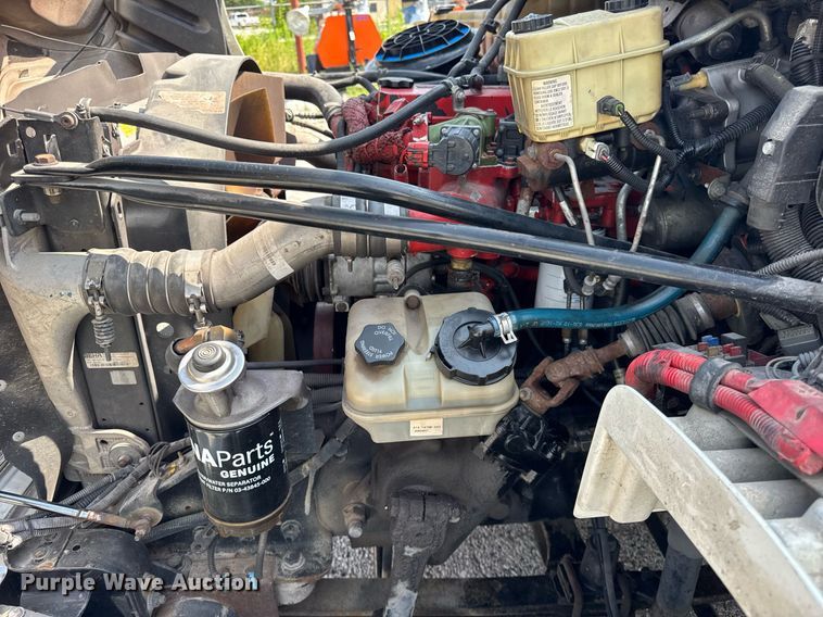 image for item DI9765 2010 Freightliner Business Class M2 ambulance