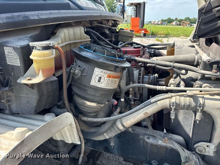 image for item DI9765 2010 Freightliner Business Class M2 ambulance