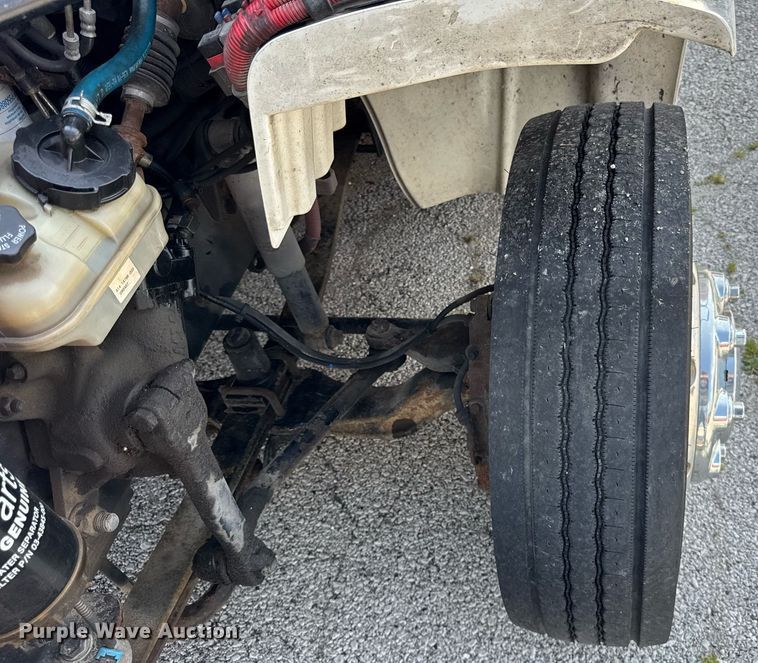 image for item DI9765 2010 Freightliner Business Class M2 ambulance