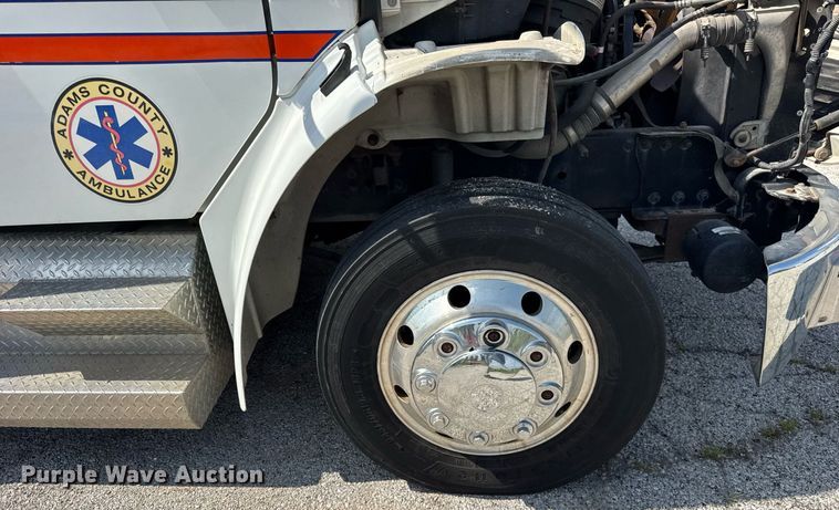 image for item DI9765 2010 Freightliner Business Class M2 ambulance