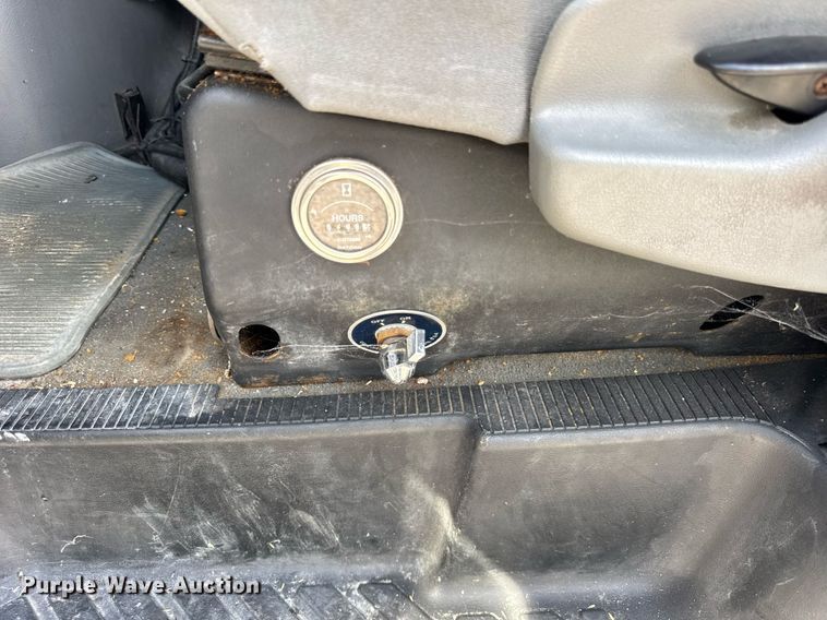 image for item DI9816 2006 Ford E450 Super Duty ambulance