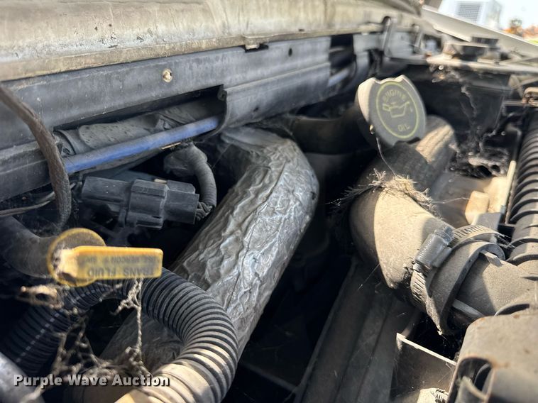 image for item DI9816 2006 Ford E450 Super Duty ambulance