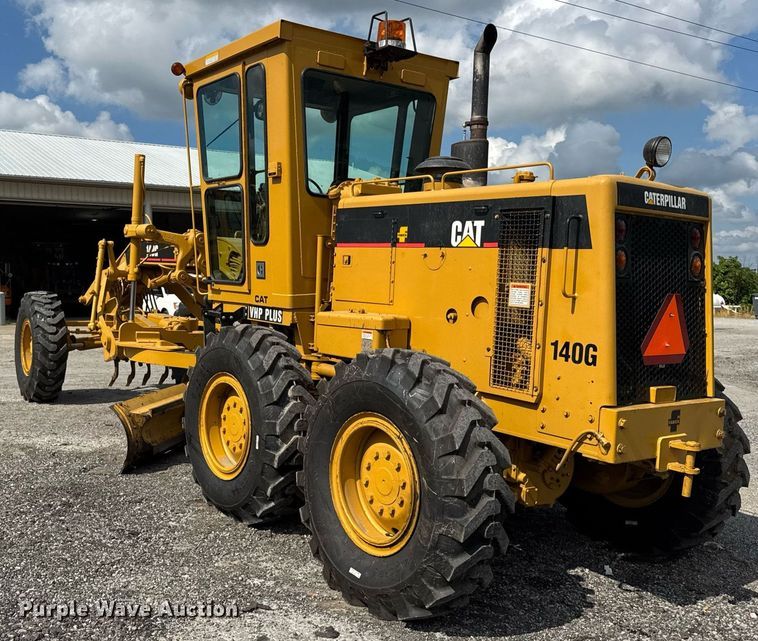 image for item DI9904 1986 Caterpillar 140G motor grader