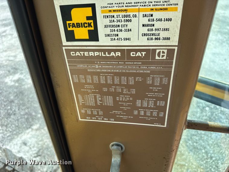 image for item DI9904 1986 Caterpillar 140G motor grader
