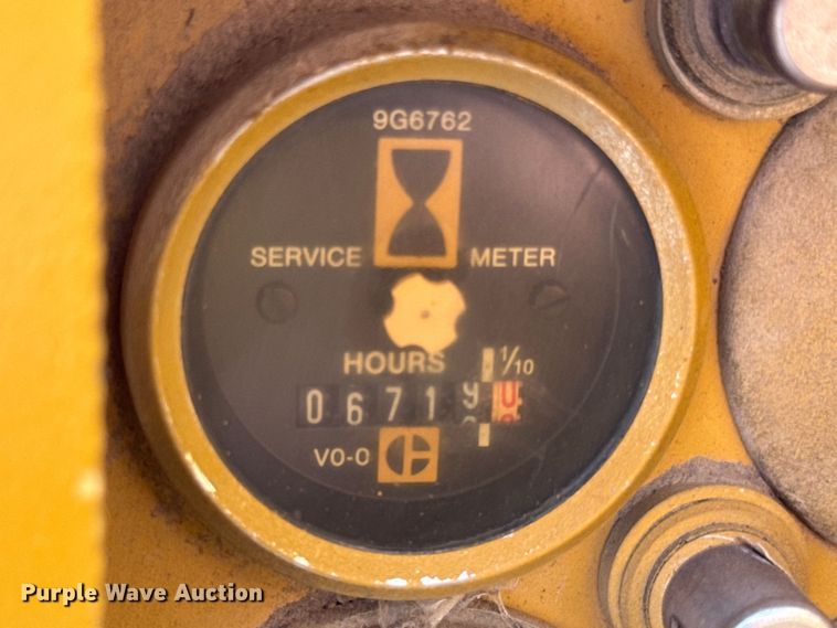 image for item DI9904 1986 Caterpillar 140G motor grader