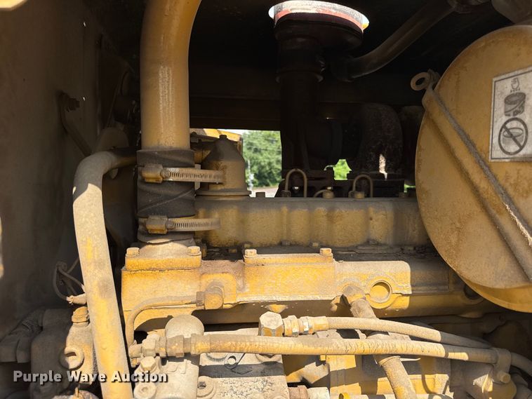 image for item DI9904 1986 Caterpillar 140G motor grader