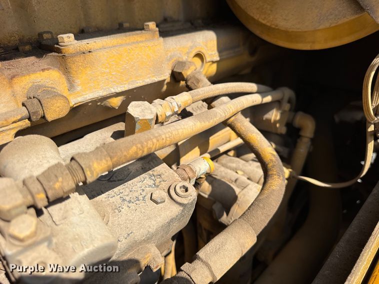 image for item DI9904 1986 Caterpillar 140G motor grader