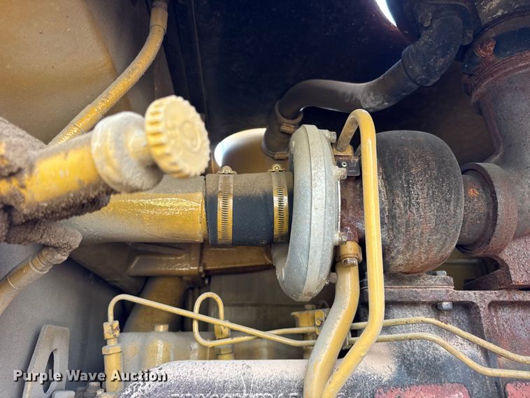 image for item DI9904 1986 Caterpillar 140G motor grader