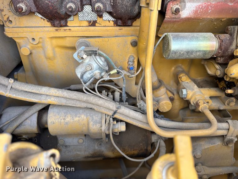 image for item DI9904 1986 Caterpillar 140G motor grader