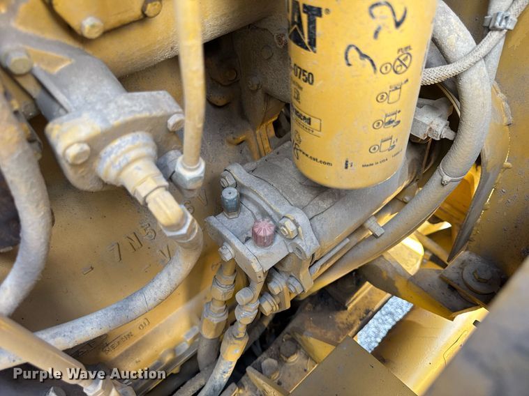 image for item DI9904 1986 Caterpillar 140G motor grader