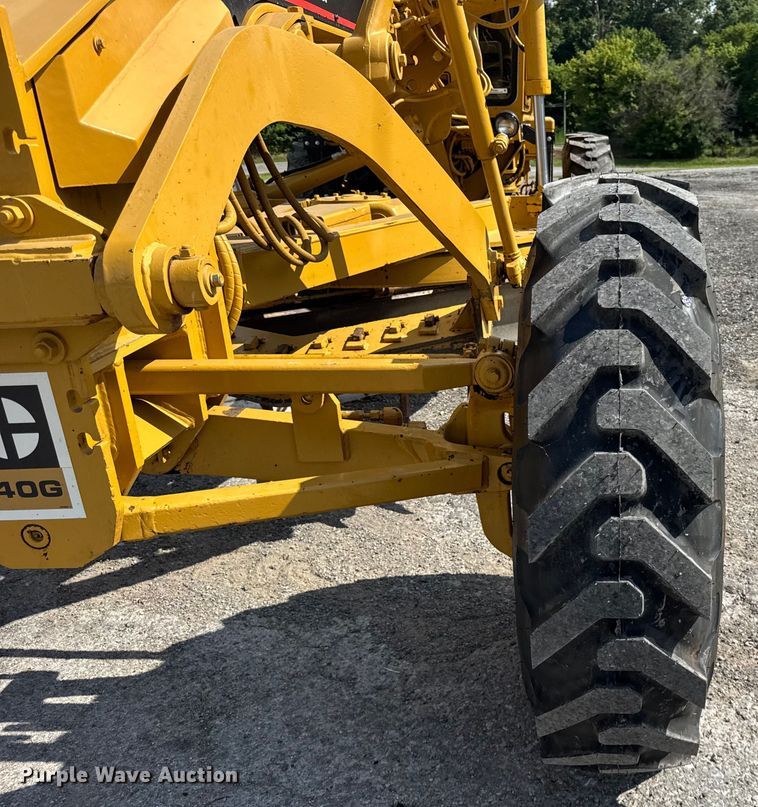 image for item DI9904 1986 Caterpillar 140G motor grader