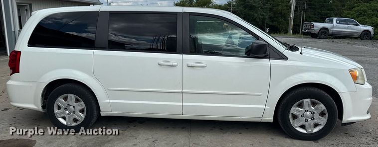 image for item DI9910 2011 Dodge Grand Caravan van