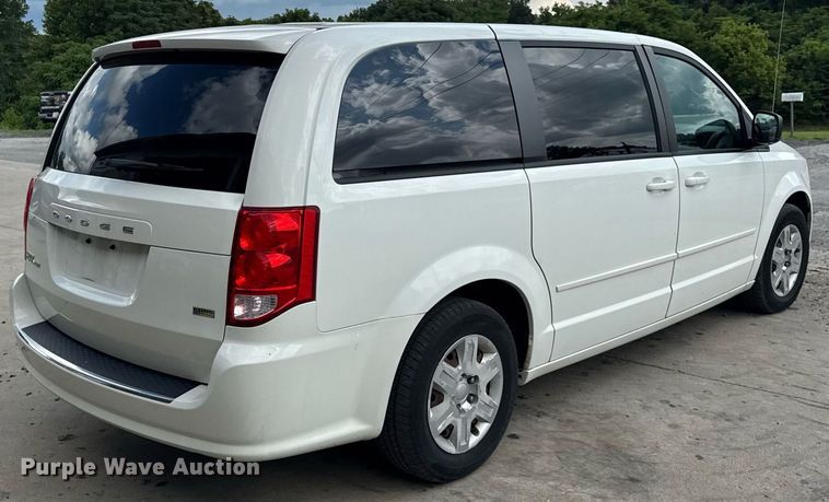 image for item DI9910 2011 Dodge Grand Caravan van