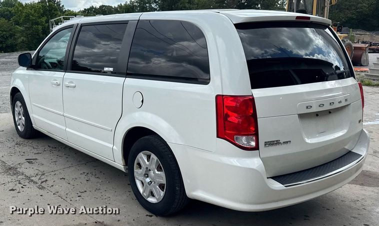 image for item DI9910 2011 Dodge Grand Caravan van