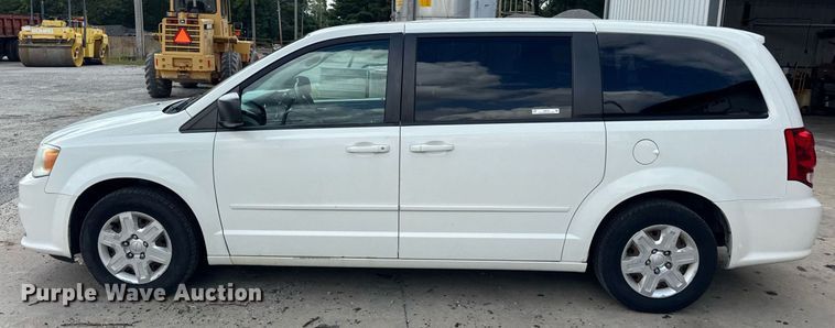 image for item DI9910 2011 Dodge Grand Caravan van