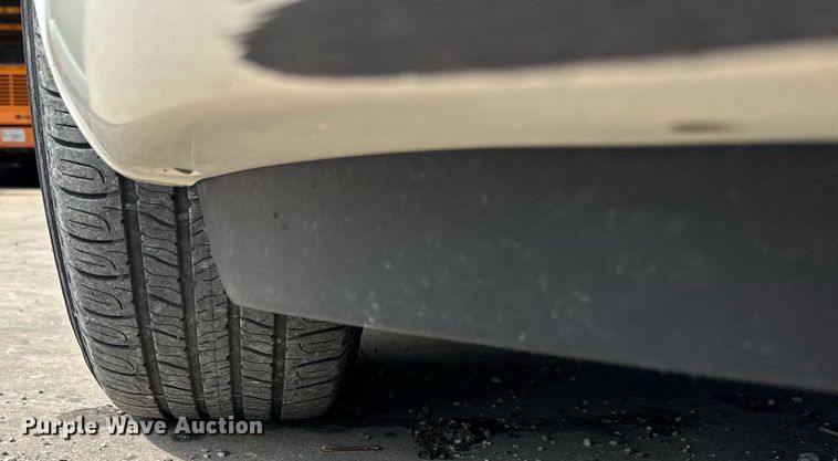 image for item DI9910 2011 Dodge Grand Caravan van