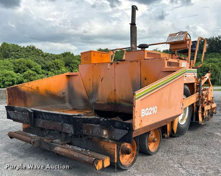 image for item DI9945 1993 Barber Greene BG210B paver