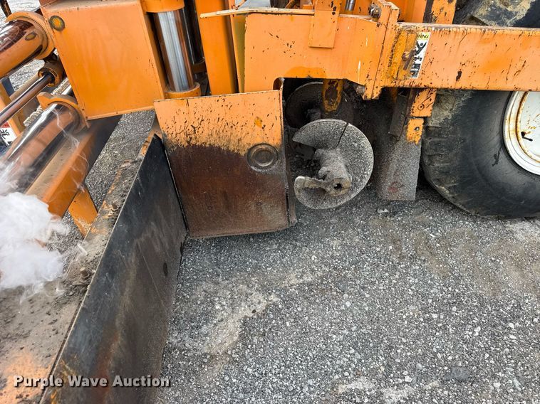 image for item DI9945 1993 Barber Greene BG210B paver