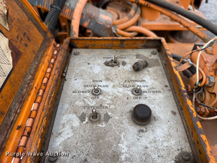 image for item DI9945 1993 Barber Greene BG210B paver