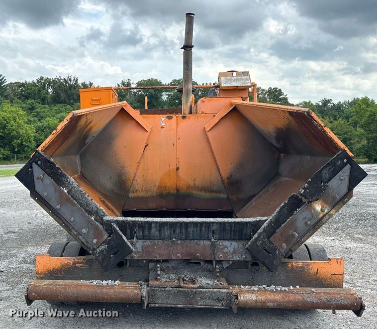 image for item DI9945 1993 Barber Greene BG210B paver