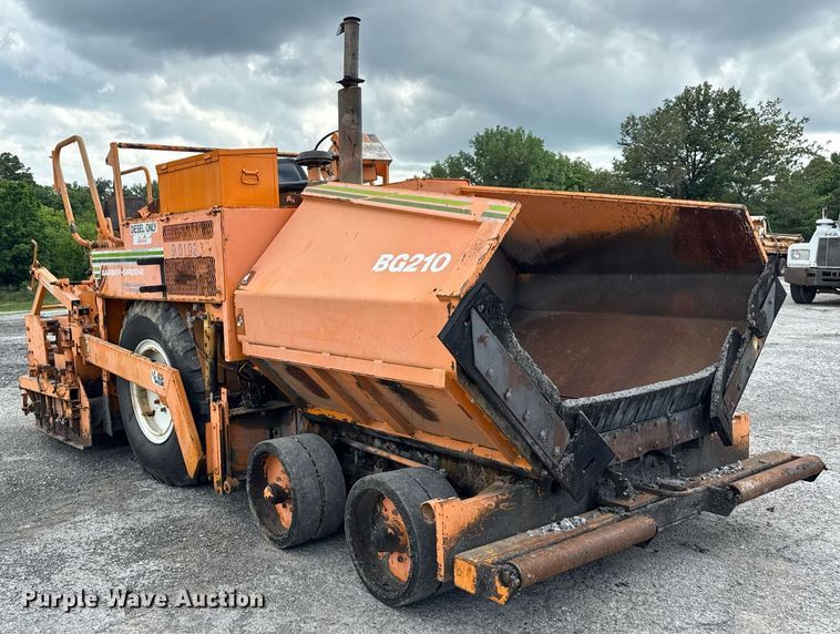 image for item DI9945 1993 Barber Greene BG210B paver