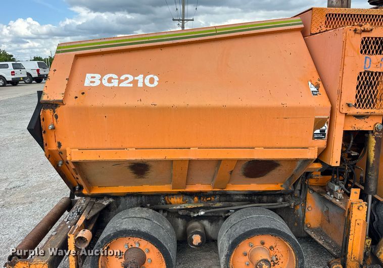 image for item DI9945 1993 Barber Greene BG210B paver