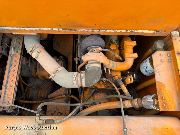 image for item DI9945 1993 Barber Greene BG210B paver