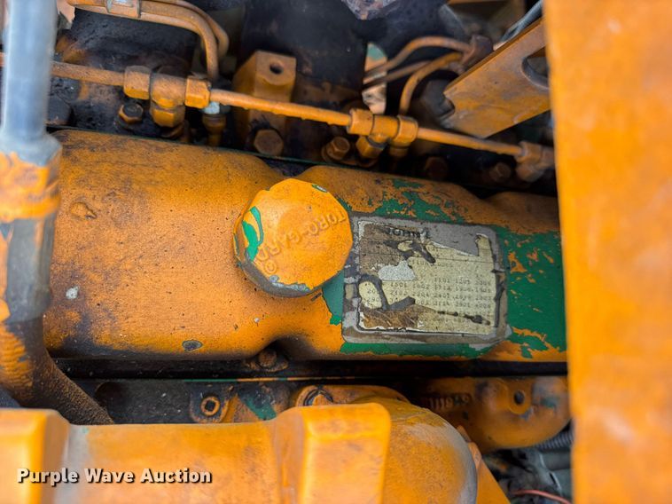 image for item DI9945 1993 Barber Greene BG210B paver