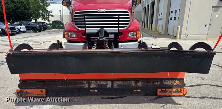 image for item DI9953 2003 Sterling L8500 dump truck