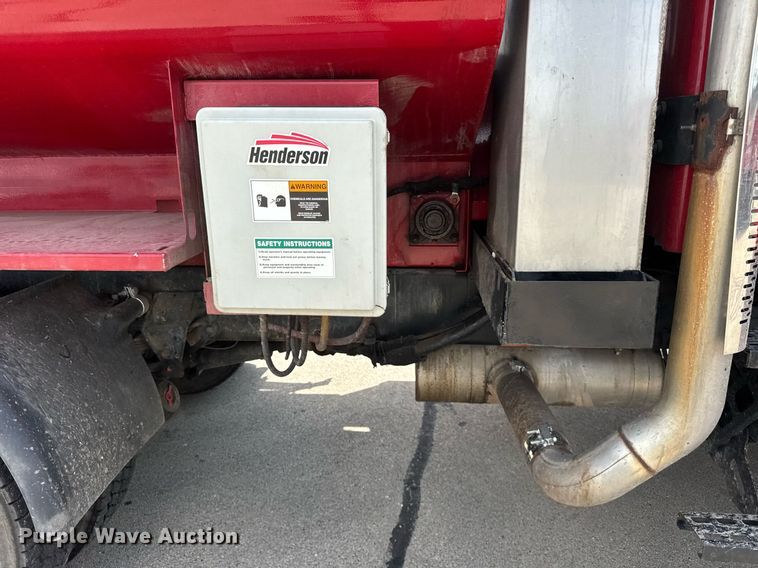 image for item DI9953 2003 Sterling L8500 dump truck