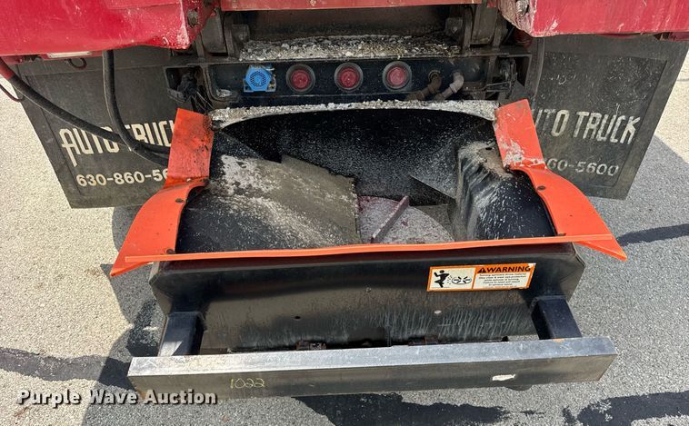 image for item DI9953 2003 Sterling L8500 dump truck