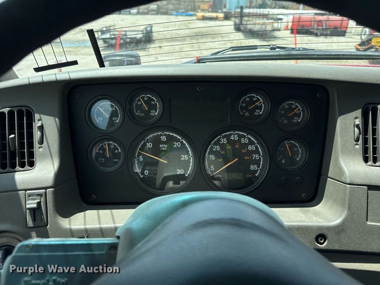 image for item DI9953 2003 Sterling L8500 dump truck