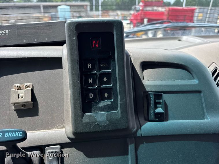 image for item DI9953 2003 Sterling L8500 dump truck