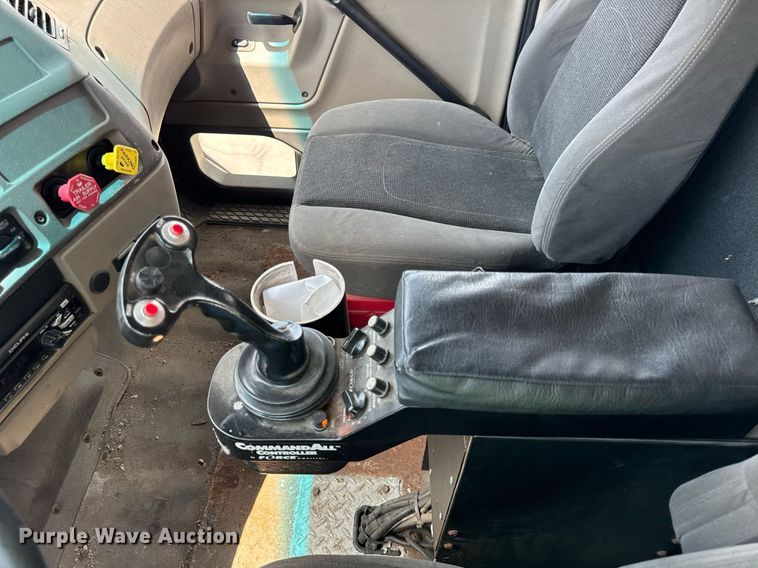 image for item DI9953 2003 Sterling L8500 dump truck