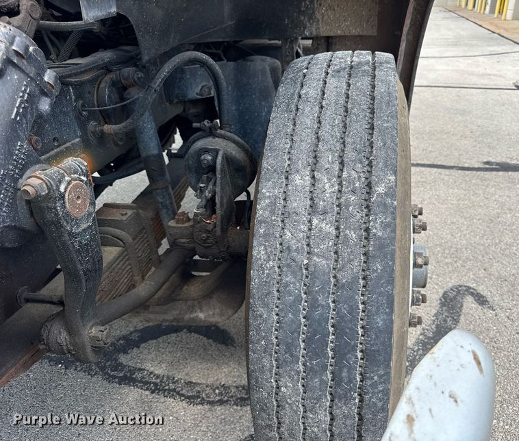 image for item DI9953 2003 Sterling L8500 dump truck