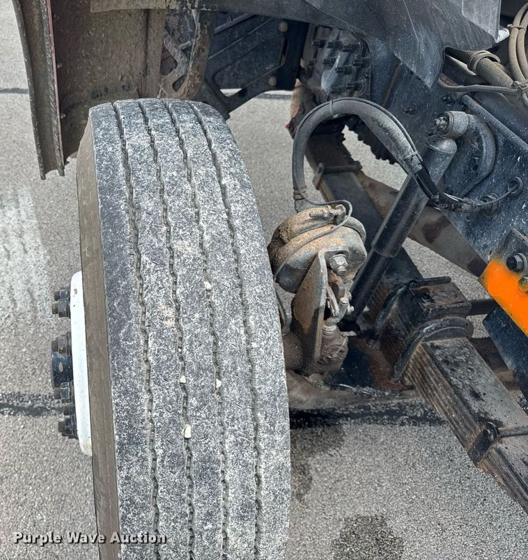 image for item DI9953 2003 Sterling L8500 dump truck