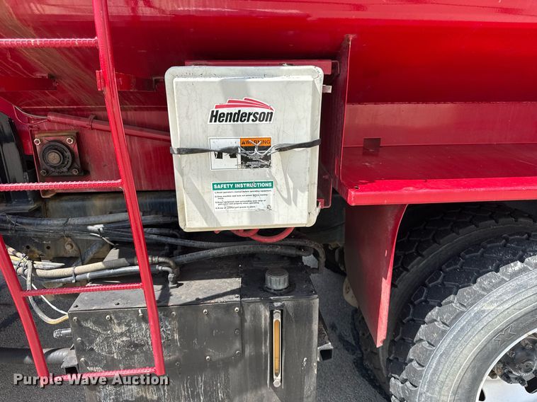 image for item DJ9189 2002 Sterling L8500 dump truck