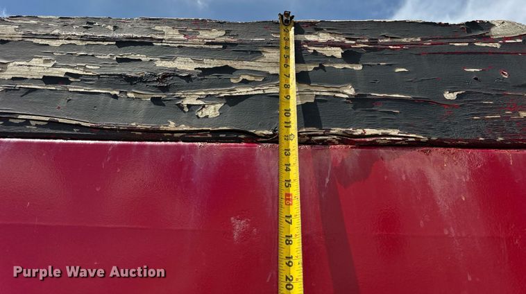 image for item DJ9189 2002 Sterling L8500 dump truck