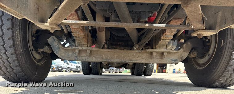 image for item DJ9189 2002 Sterling L8500 dump truck