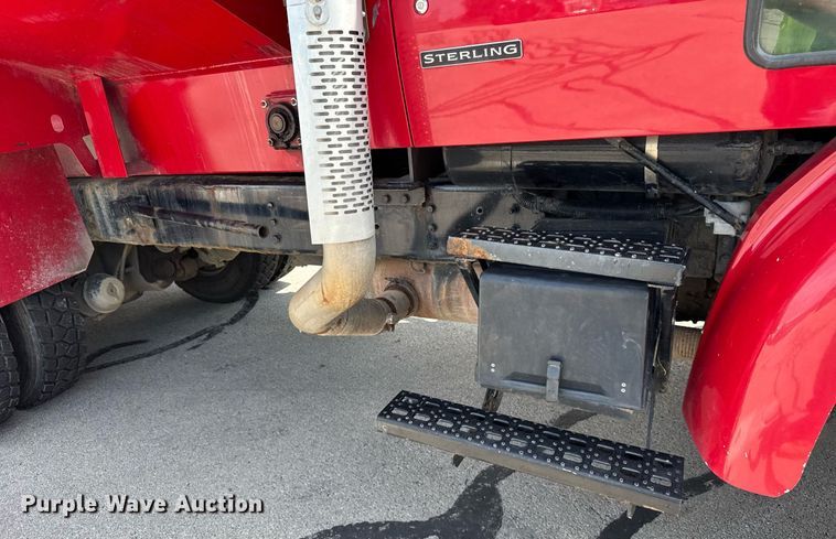 image for item DJ9189 2002 Sterling L8500 dump truck