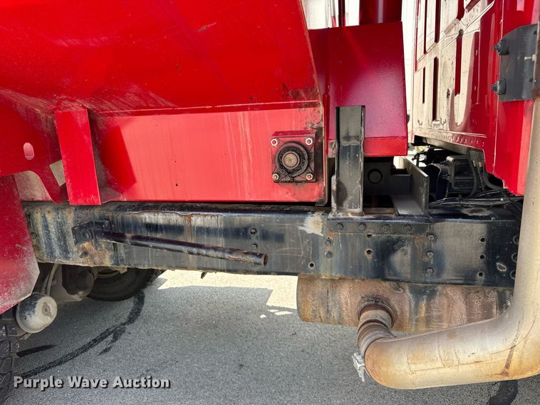 image for item DJ9189 2002 Sterling L8500 dump truck