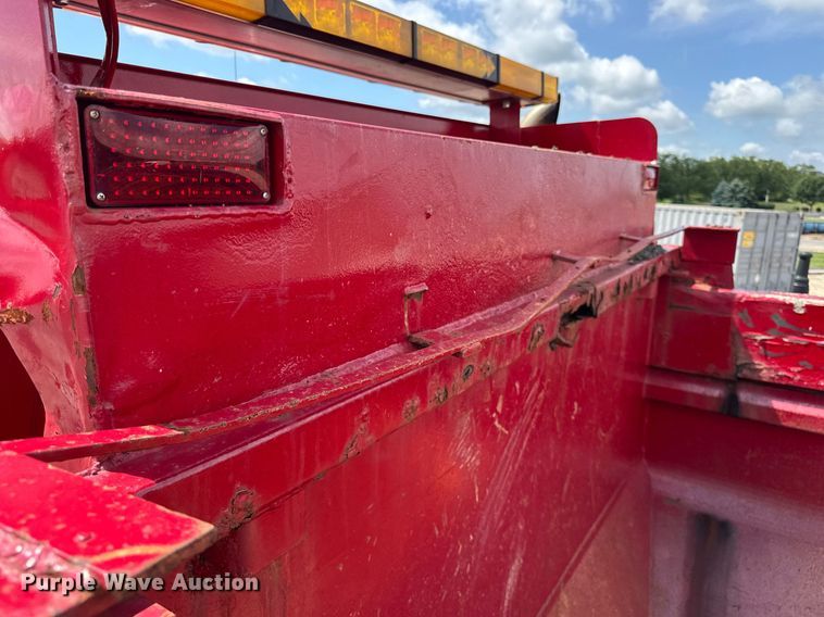 image for item DJ9189 2002 Sterling L8500 dump truck