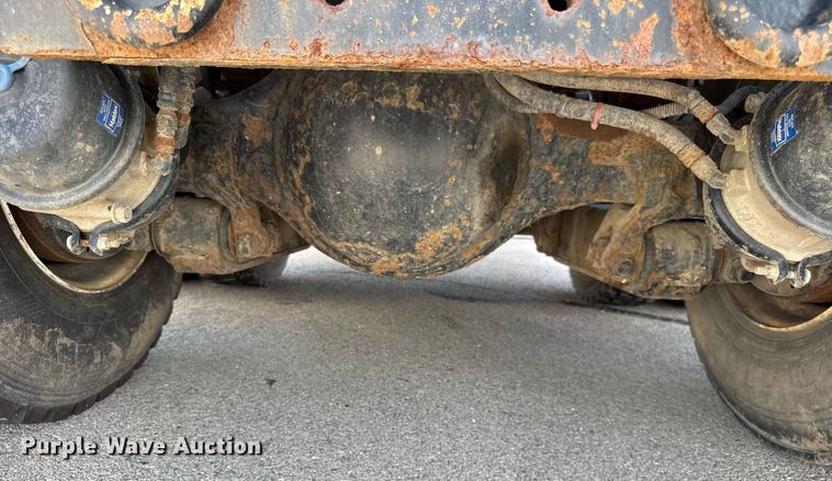 image for item DJ9189 2002 Sterling L8500 dump truck