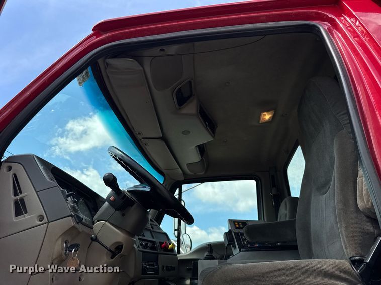 image for item DJ9189 2002 Sterling L8500 dump truck