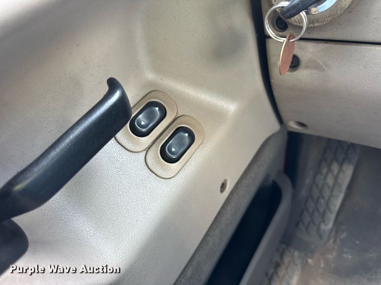 image for item DJ9189 2002 Sterling L8500 dump truck